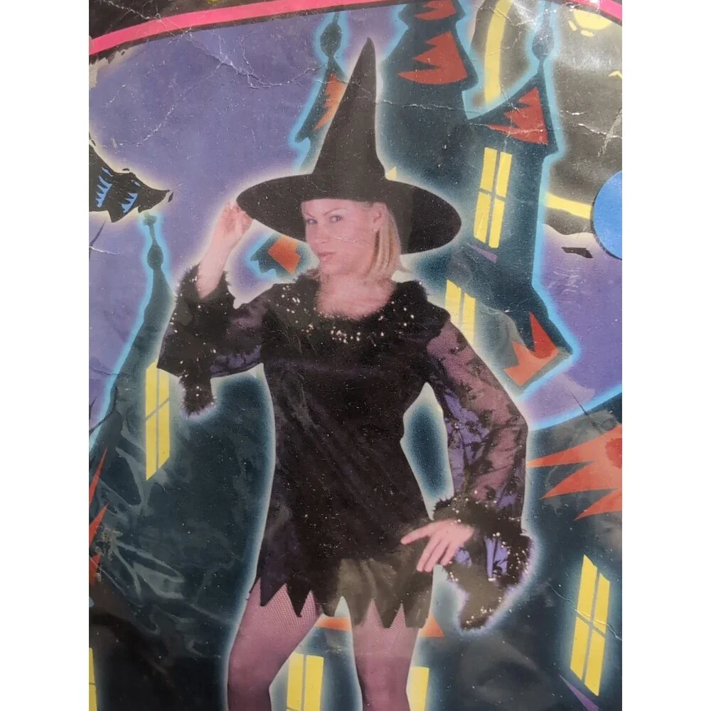 XX 00938 Sexy Witch Women